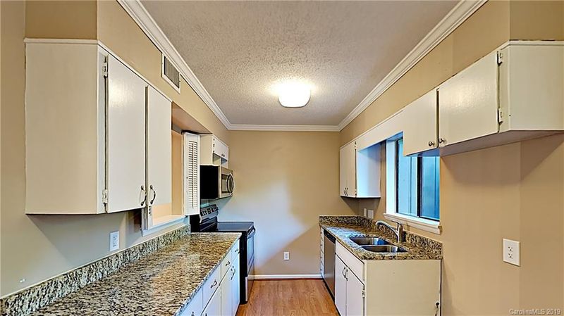 3635 Maple Glen Ln, Charlotte, NC 28226