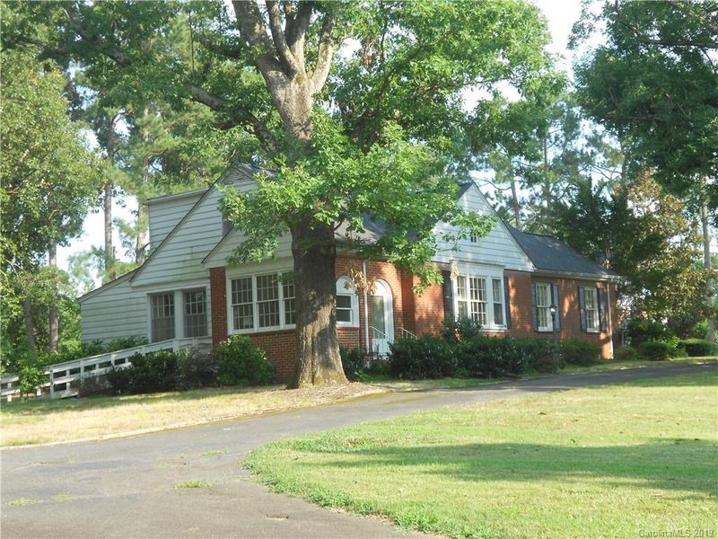 1313 Griffith Rd, Monroe, NC 28112