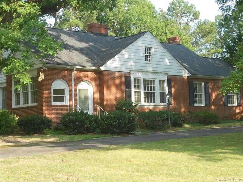 1313 Griffith Rd, Monroe, NC 28112