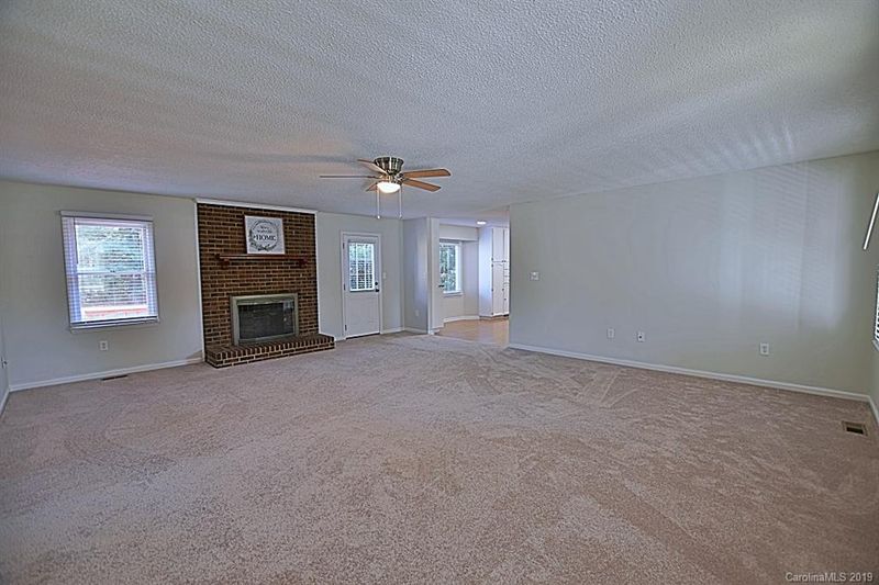 872 Idlewild Dr, Rock Hill, SC 29732