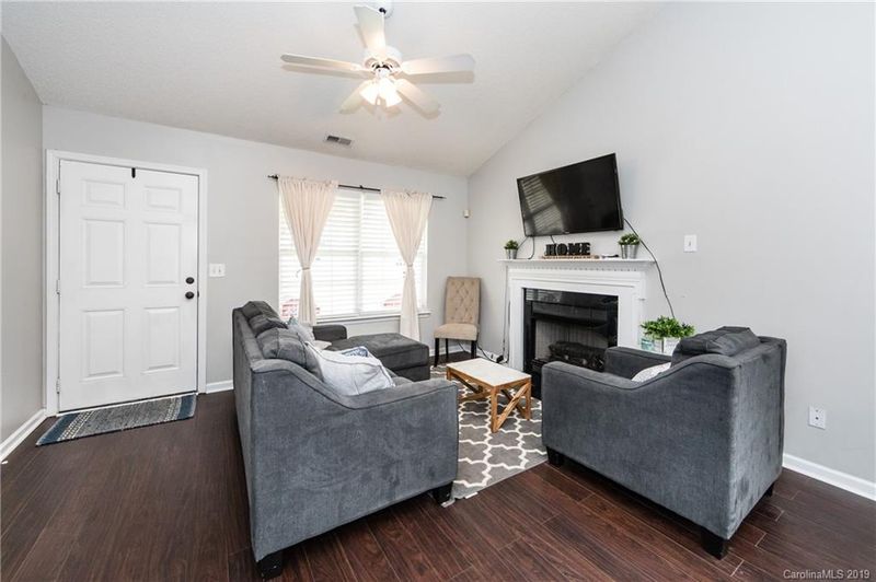 928 Harbour View Cv NE, Kannapolis, NC 28083