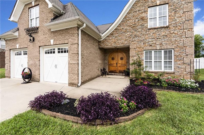 4516 Lanstone Ct, Concord, NC 28027
