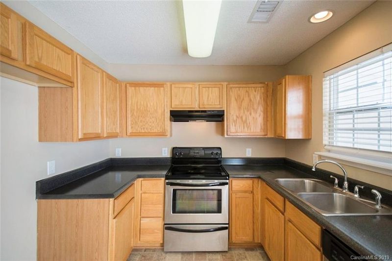 1517 Maypine Commons Way, Rock Hill, SC 29732