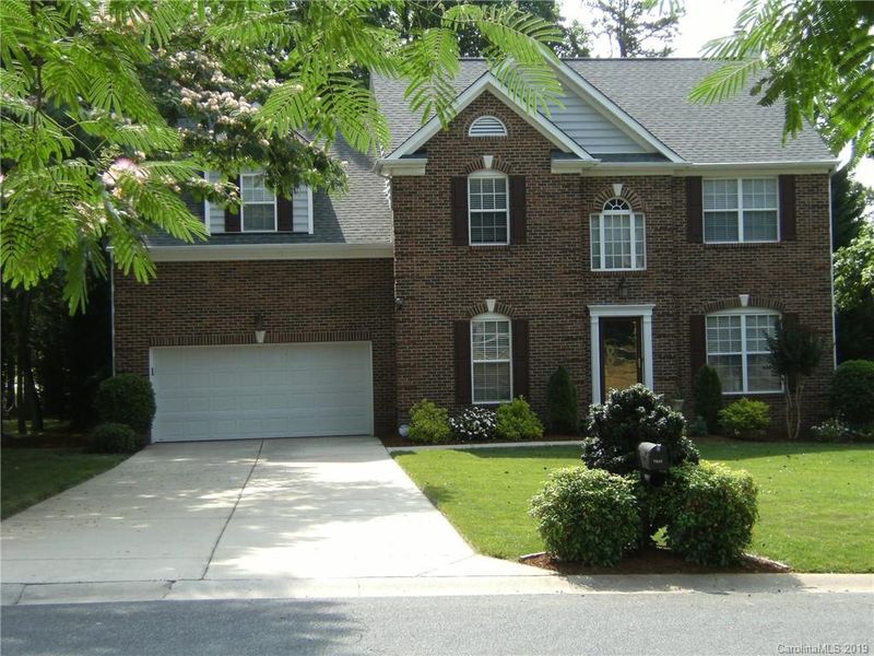7620 Hogans Bluff Ln, Mint Hill, NC 28227
