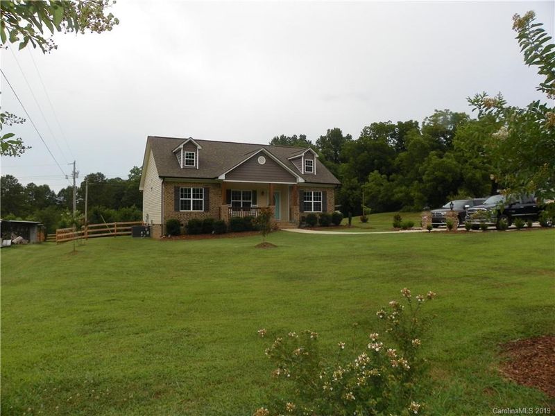 6562 Mount Pleasant Rd S, Concord, NC 28025