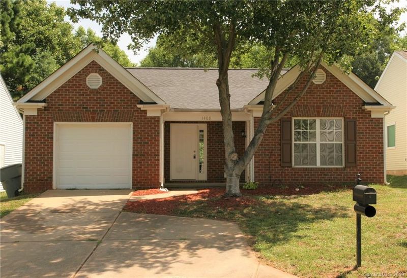 1408 Rumstone Ln, Charlotte, NC 28262