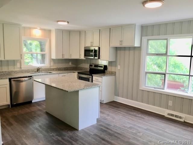 4722 Westridge Dr, Charlotte, NC 28208