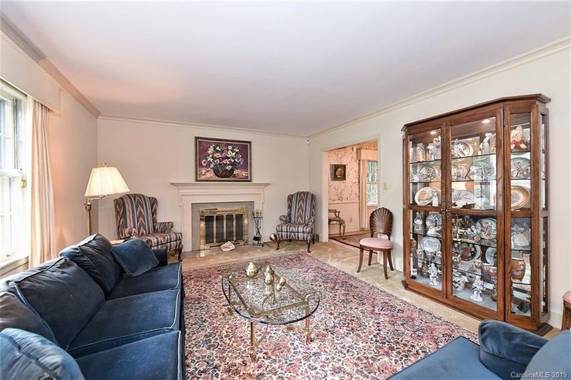 4244 Tottenham Rd, Charlotte, NC 28226