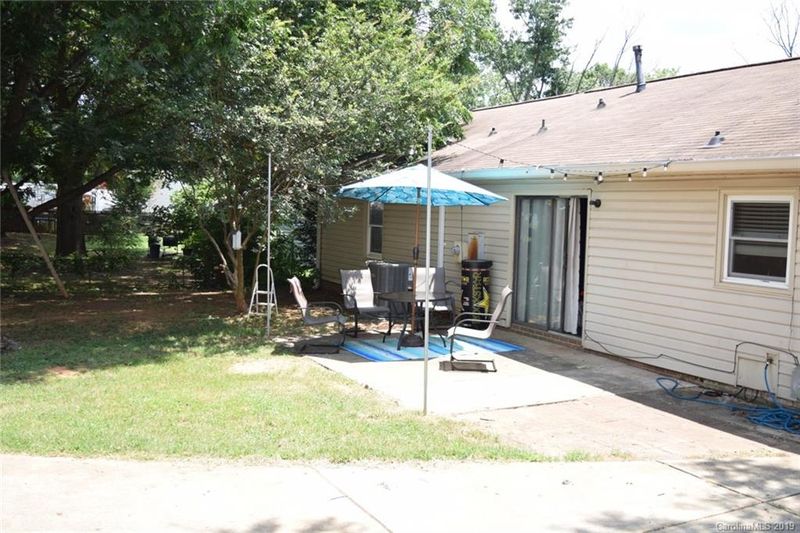 4626 Old Mill Rd, Gastonia, NC 28056