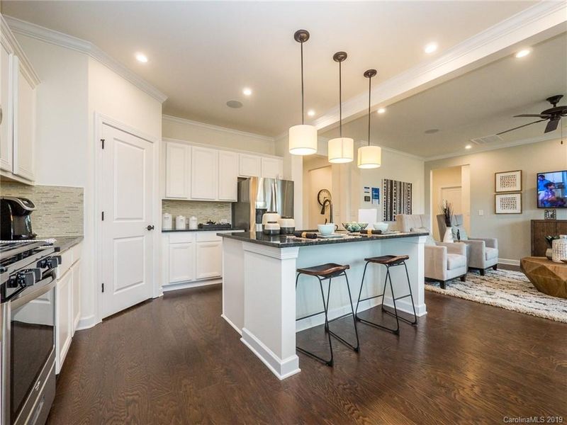 4310 Collingham Dr, Charlotte, NC 28273