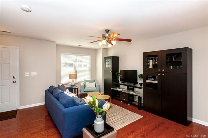 514 Patterson St, Charlotte, NC 28205