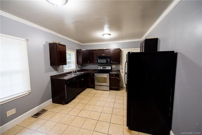 2209 Parson St, Charlotte, NC 28205