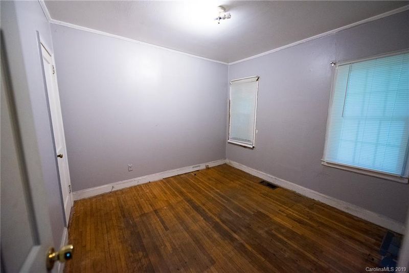 2209 Parson St, Charlotte, NC 28205