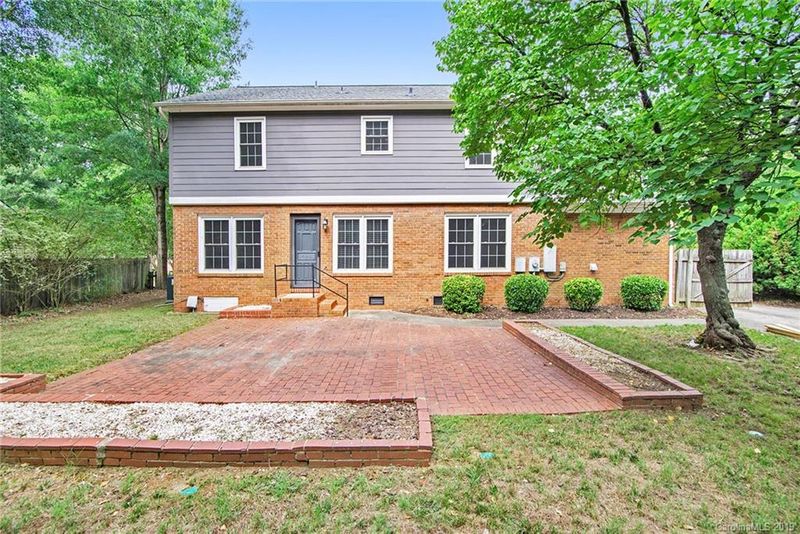 6741 Summerlin Pl, Charlotte, NC 28226