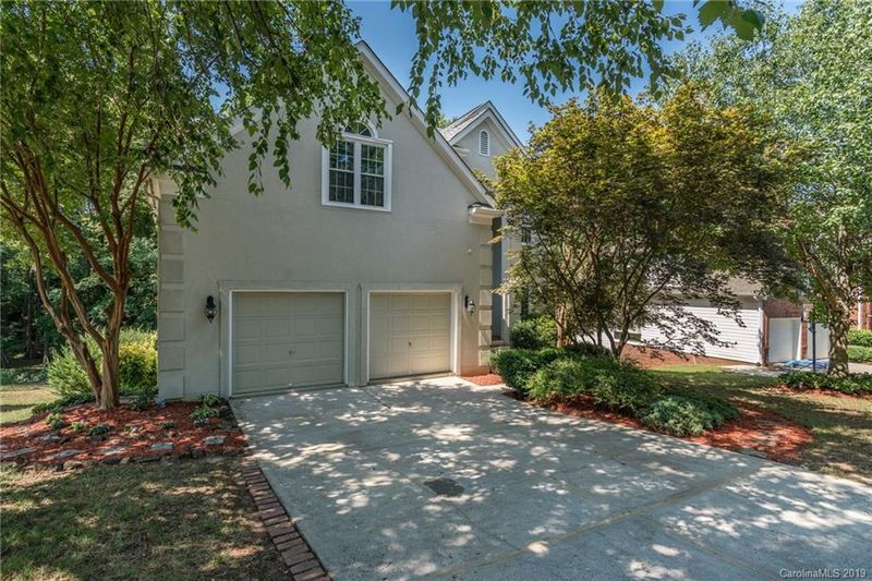 11024 Stonepath Ln, Charlotte, NC 28277