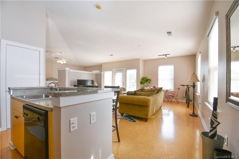 1028 E 36th St, Charlotte, NC 28205