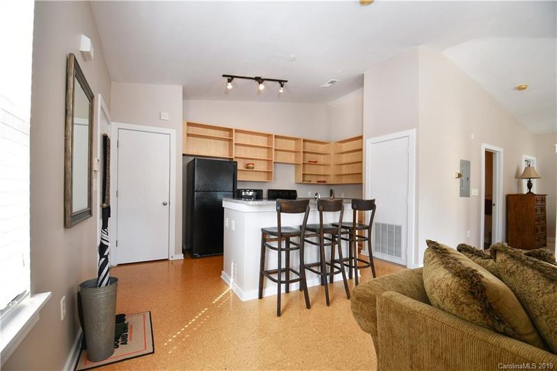 1028 E 36th St, Charlotte, NC 28205