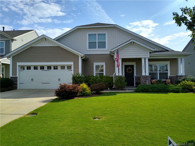 1251 Tranquil Falls Ln, Stallings, NC 28104