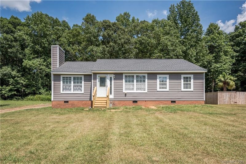 15511 Walnut Cove Dr, Mint Hill, NC 28227