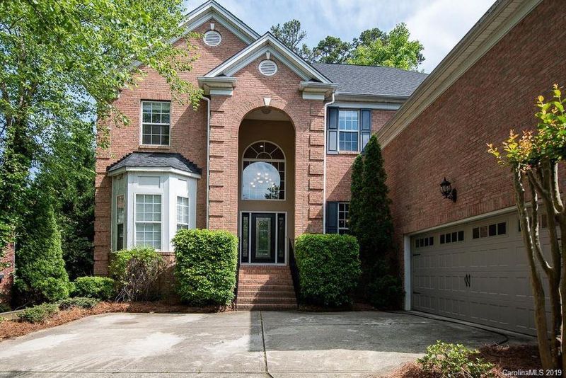 18317 Turnberry Ct, Davidson, NC 28036