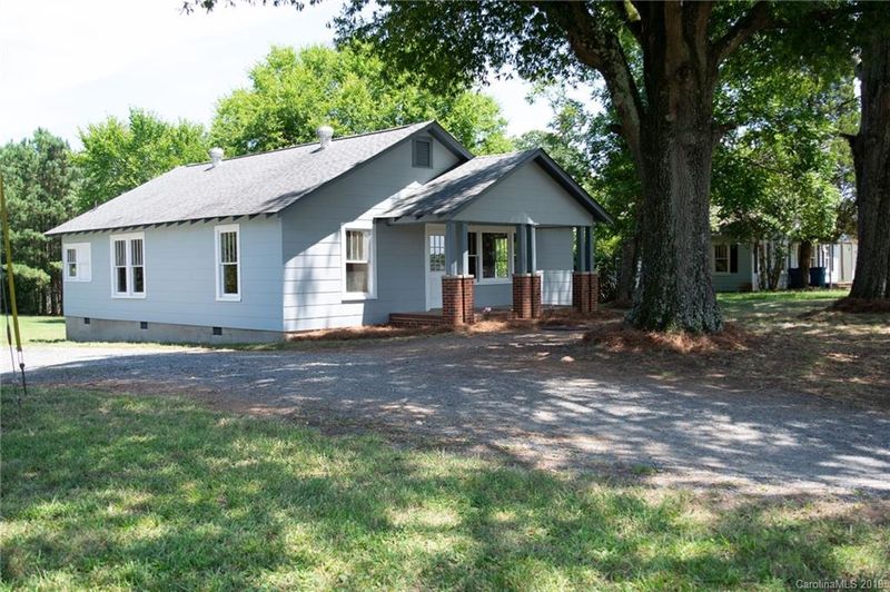 213 Main St, Mount Pleasant, NC 28124