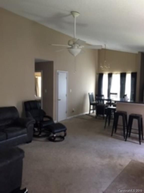 3627 Kiley Ln, Charlotte, NC 28216
