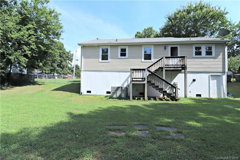 1107 Oklahoma St, Kannapolis, NC 28083