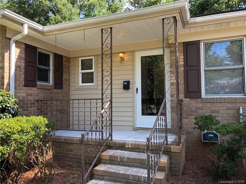 2919 Crescent Ln, Gastonia, NC 28052