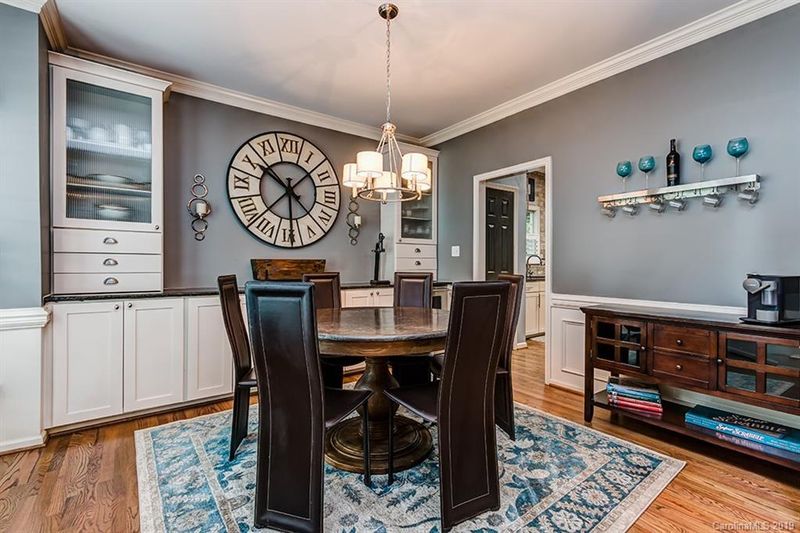 8504 Priory Ct, Waxhaw, NC 28173