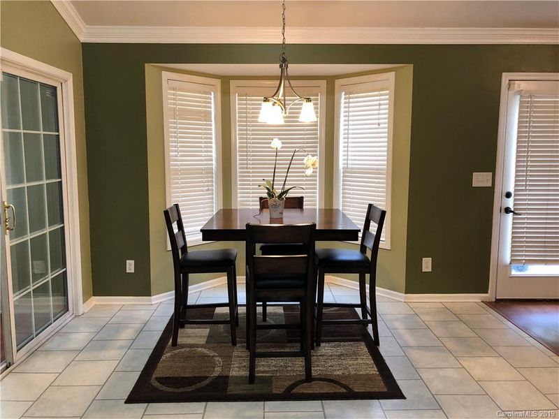 4298 Timberwood Dr, Gastonia, NC 28056