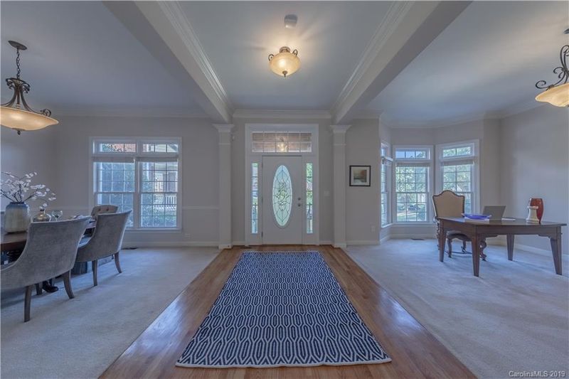 11443 Bloomfield Dr, Charlotte, NC 28277