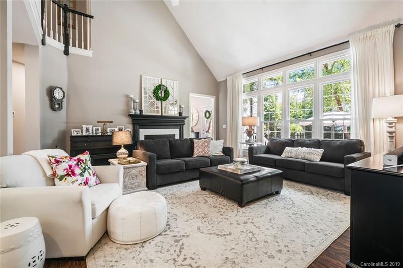 20427 Tamara Oak Dr, Cornelius, NC 28031