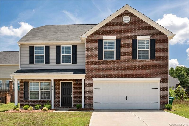 5018 Ashley Place Dr, Bessemer City, NC 28016