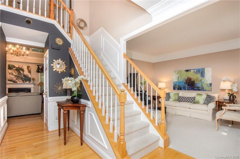 720 Coachman Dr, Waxhaw, NC 28173