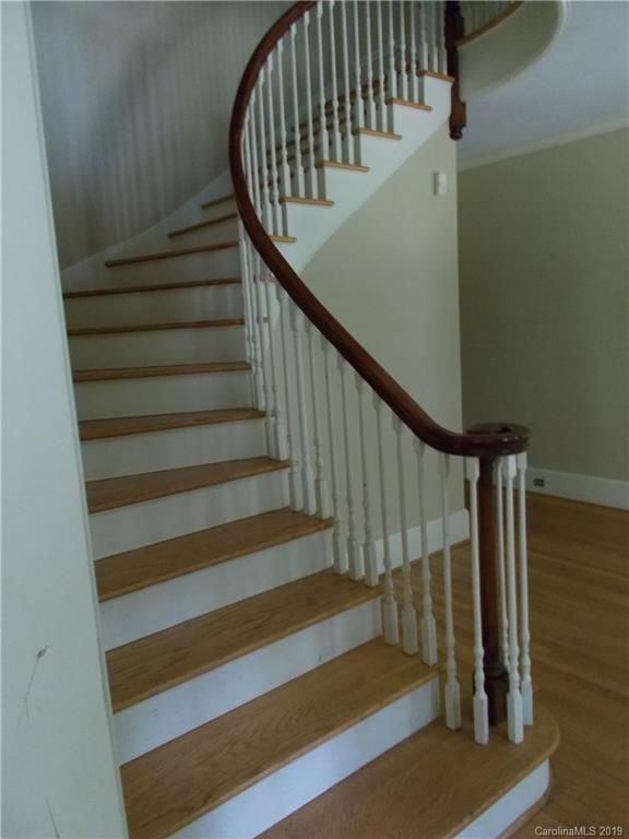 201 Cannon Blvd N, Kannapolis, NC 28083