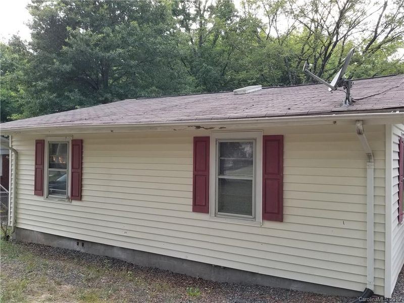 435 Wellingford St, Charlotte, NC 28213