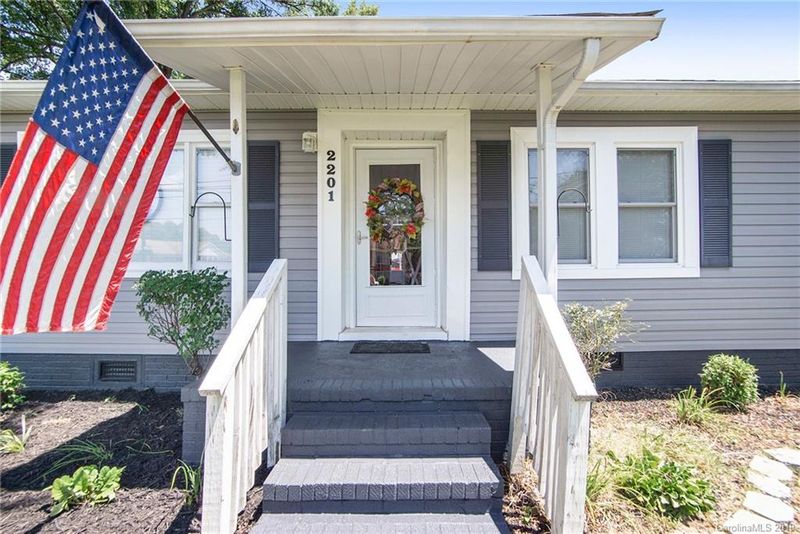 2201 S Main St, Kannapolis, NC 28081