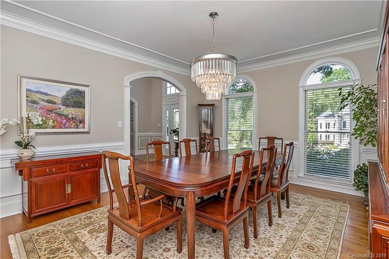 7027 Seton House Ln, Charlotte, NC 28277