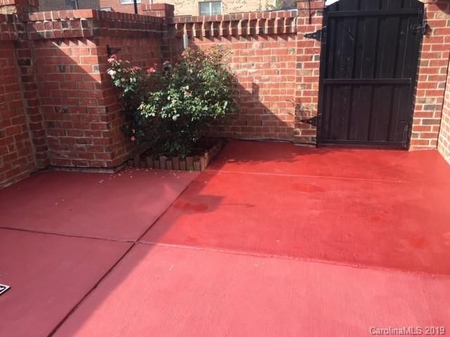588 Main St, Belmont, NC 28012