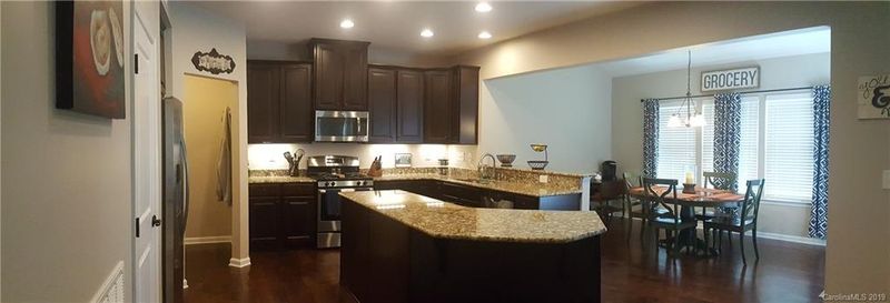 6124 Canyon Trl, Denver, NC 28037