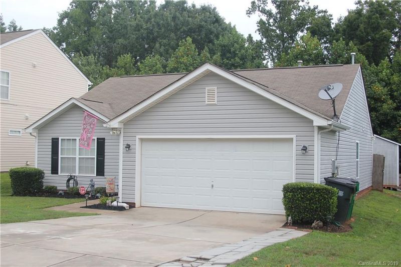 2019 Pheasant Glen Rd, Charlotte, NC 28214