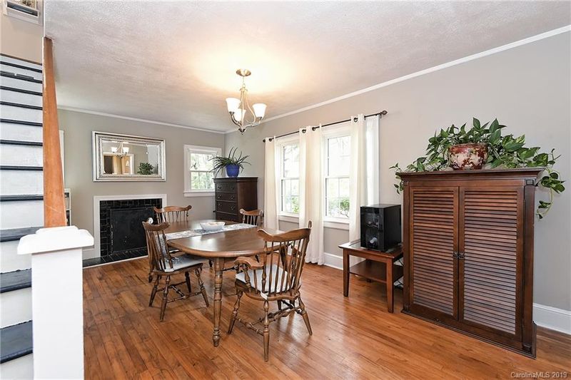 1118 Skyview Rd, Charlotte, NC 28208