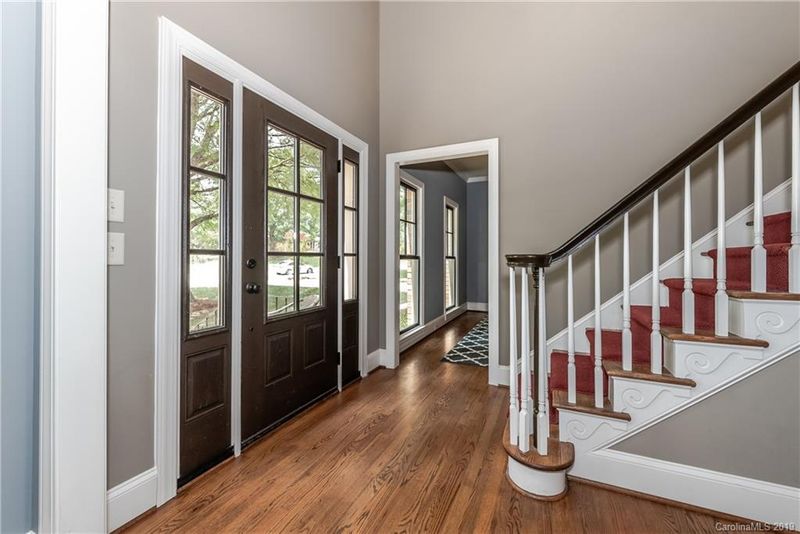 8187 Camelot Dr, Harrisburg, NC 28075