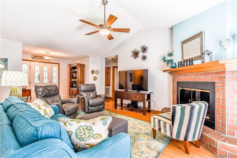4500 Roberta Rd, Concord, NC 28027