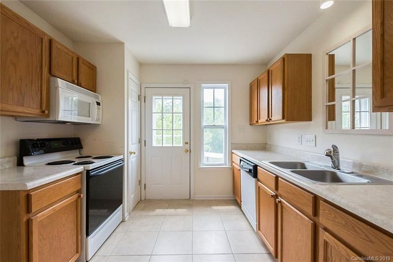 7122 Tom Castain Ln, Charlotte, NC 28226