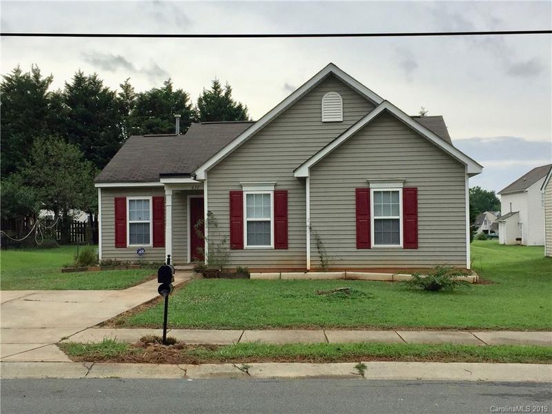 631 Dale Ave, Charlotte, NC 28216