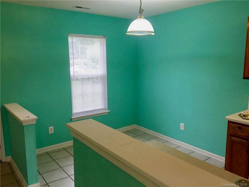 631 Dale Ave, Charlotte, NC 28216