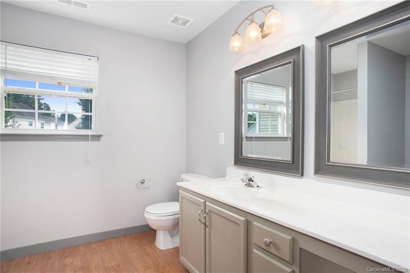 2428 Acadia Ct, Kannapolis, NC 28083