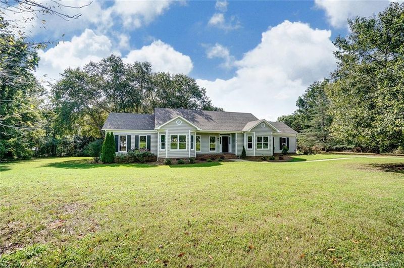 106 Cari Ln, Weddington, NC 28104