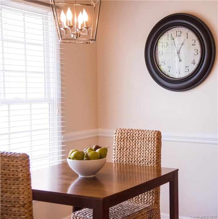 2825 Windsor Chase Dr, Matthews, NC 28105